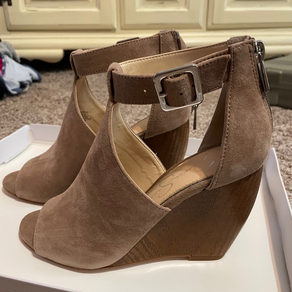 Jessica Simpson NIB booties size 6